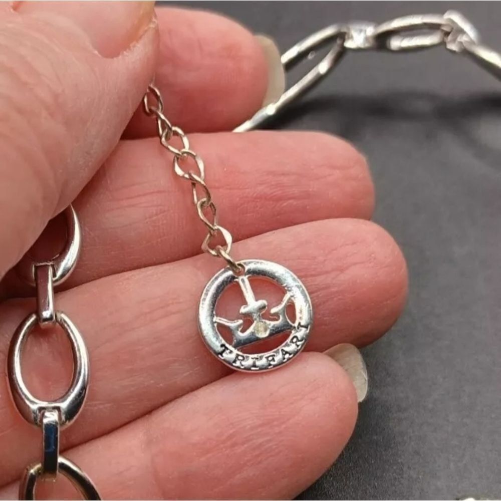 Trifari Marked Silvertone Loop Chain Statement Ne… - image 3